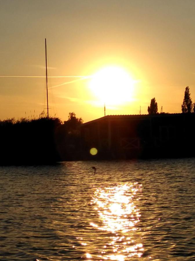 Pfahlbau Rust/Neusiedlersee Sunset I Villa Eksteriør billede