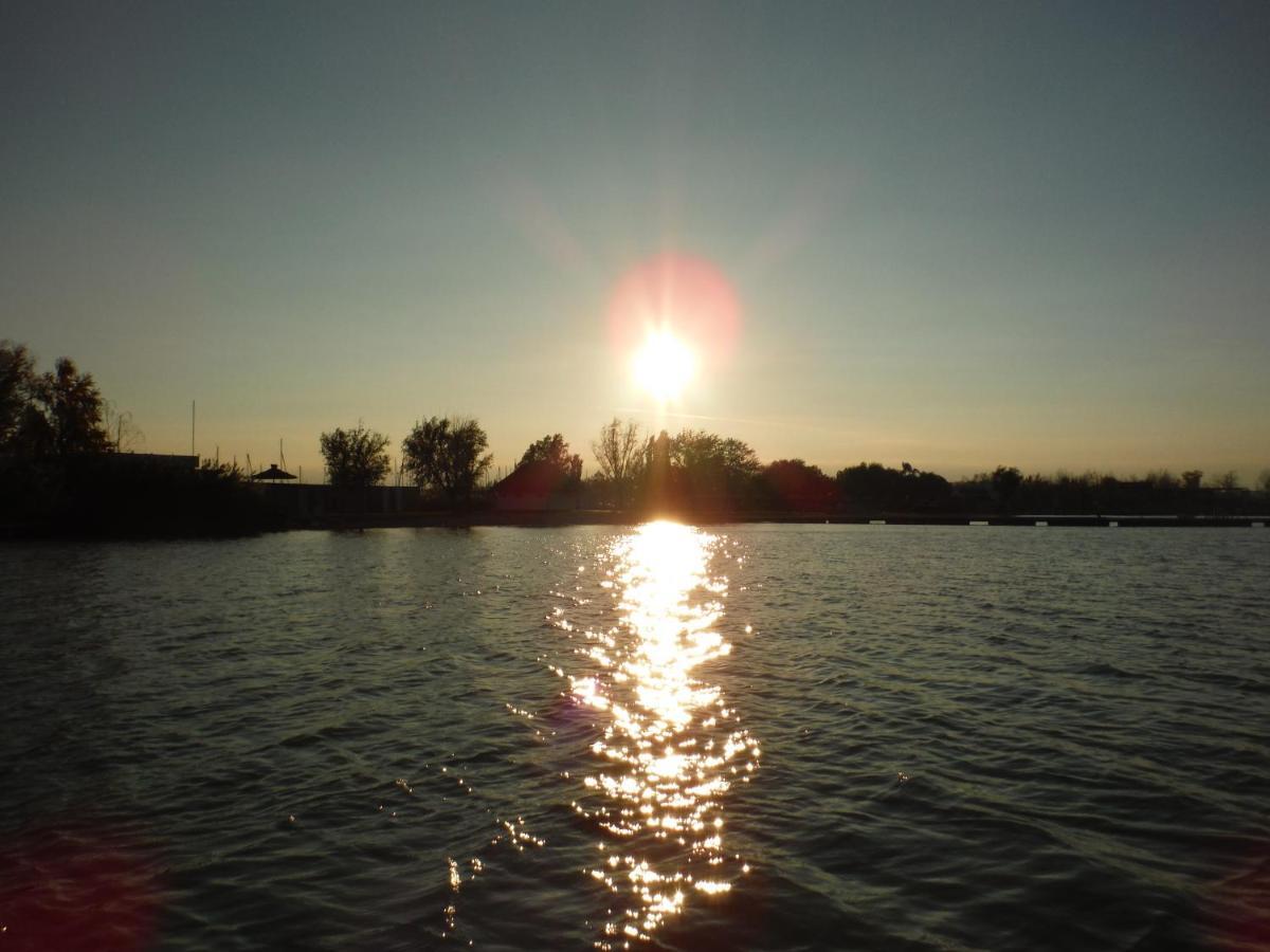 Pfahlbau Rust/Neusiedlersee Sunset I Villa Eksteriør billede